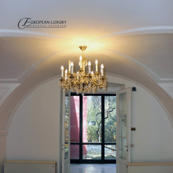 den-chum-pha-le-cho-dai-sanh-khach-san