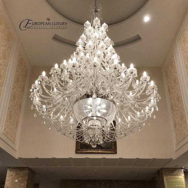 den-chum-pha-le-cho-dai-sanh-khach-san